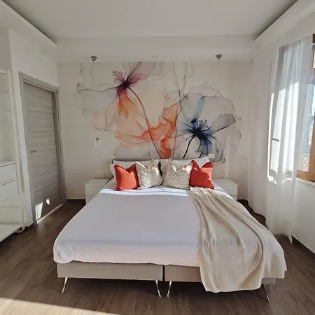 Hotel Greta & 2*