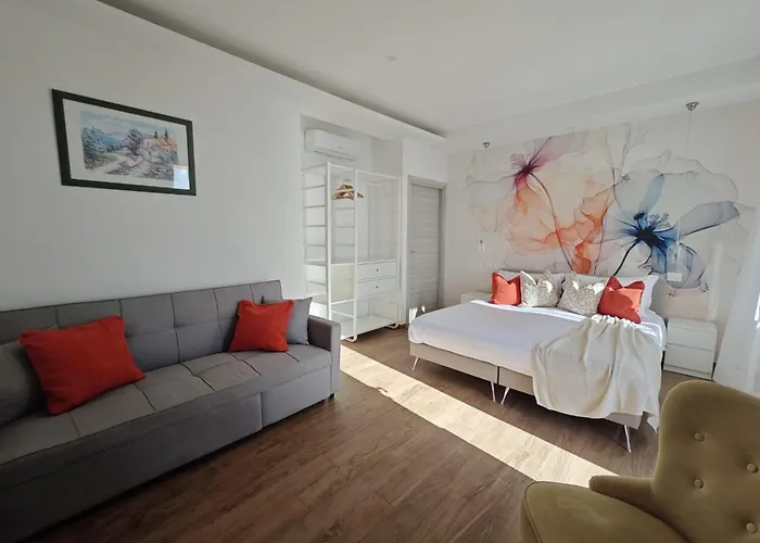 Greta & 2* Таормина