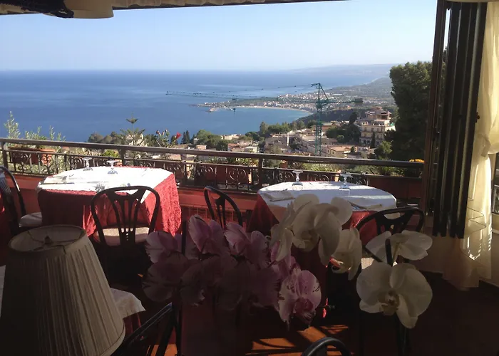 Greta & 2* Таормина