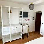 Hotel Greta &