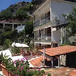 Greta & Hotel